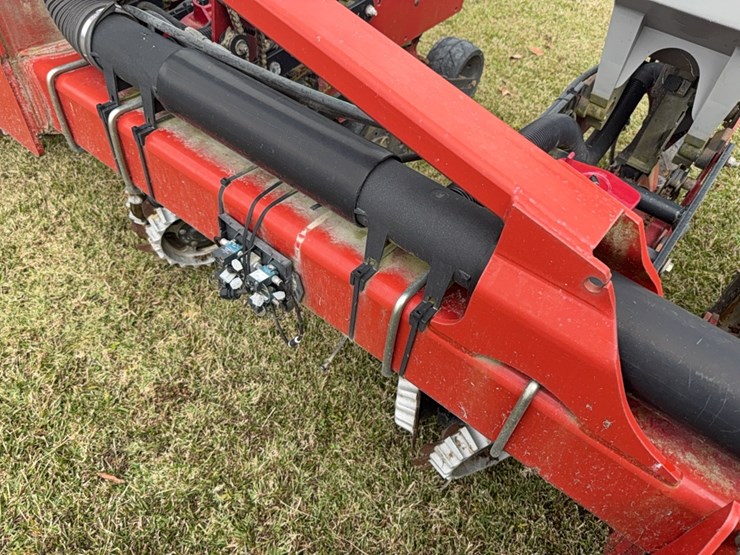 case-ih-1230-image-47