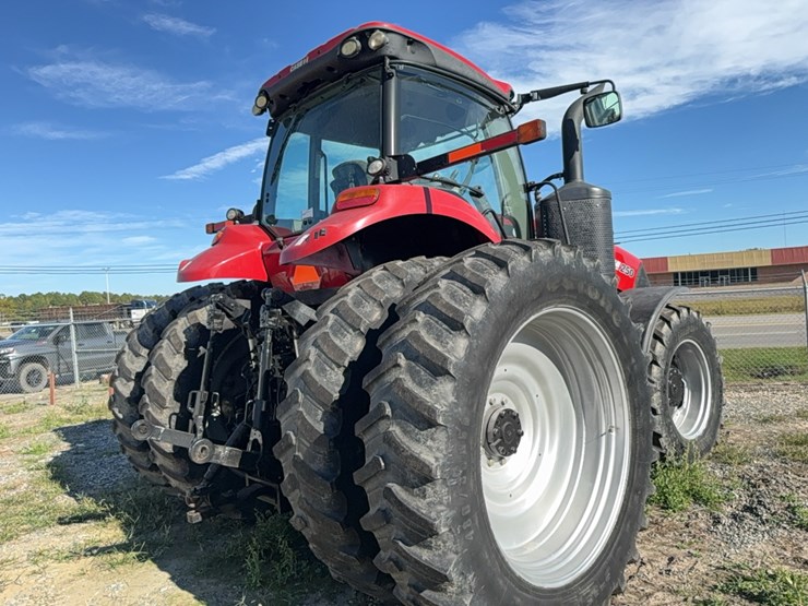 2017-case-ih-magnum-250-image-15