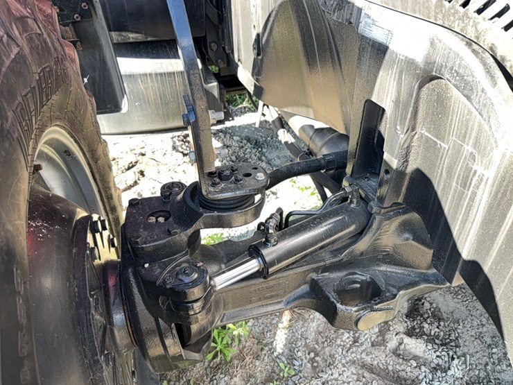 2017-case-ih-magnum-250-image-70