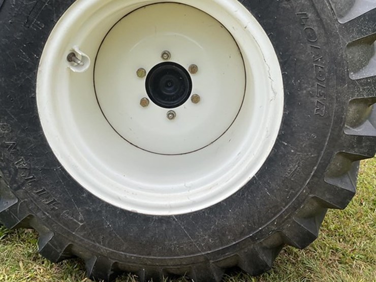 2015-new-holland-boomer-33-image-17