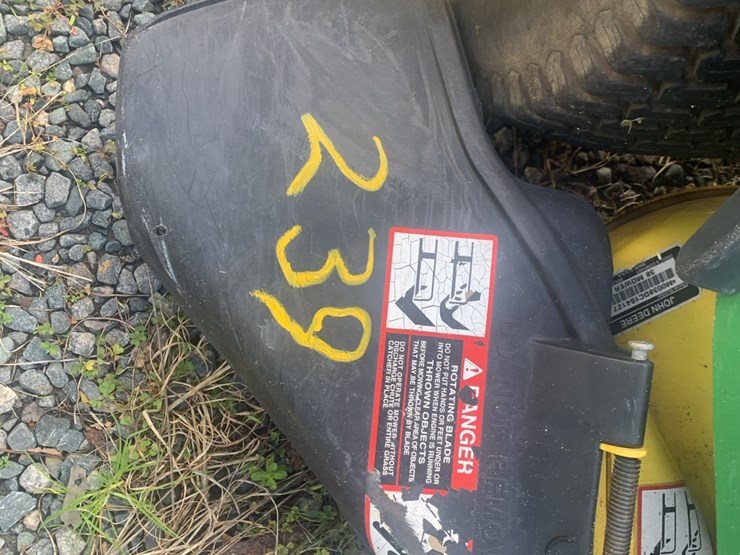 john-deere-gt242-image-2