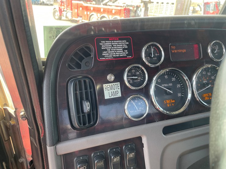 #3824-•-2019-peterbilt-heavy-rotator-(has-mn-title-in-delay,-may-take-6-8-weeks)-image-89