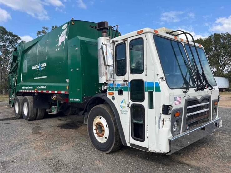 2013-mack-leu633-image-6