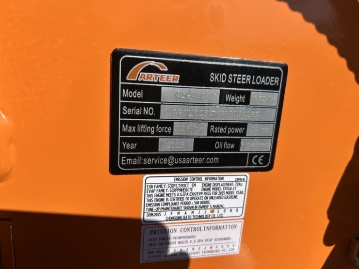 2025-arteer-qb-480-mini-compact-track-loader-image-19