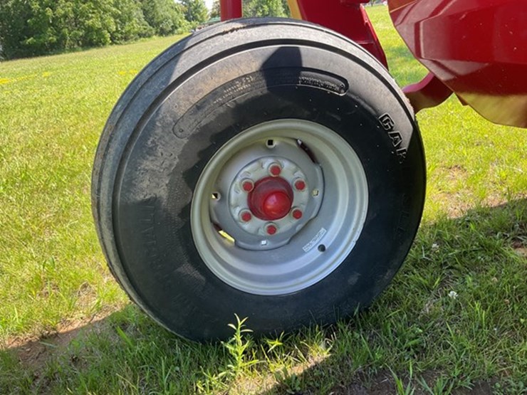 2021-case-ih-dc133-image-15