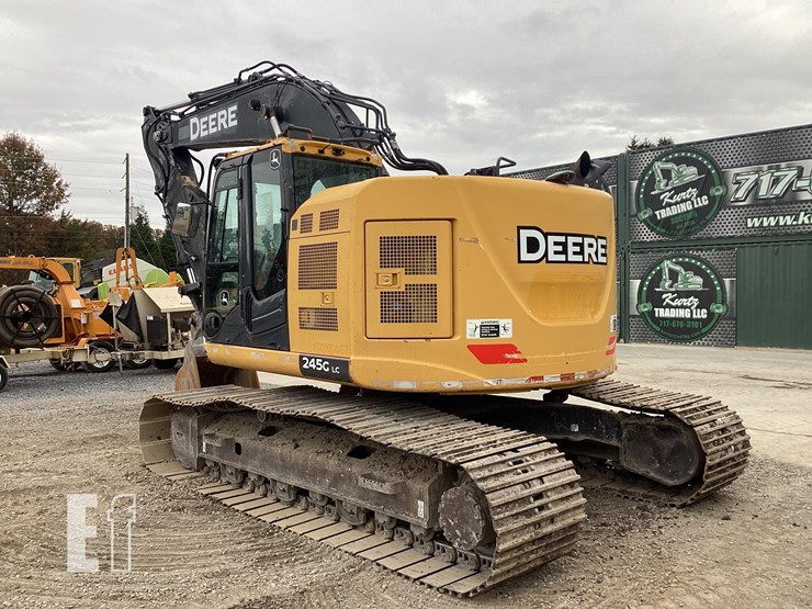2019-deere-245g-lc-image-2