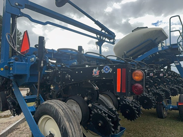kinze-3660-image-38