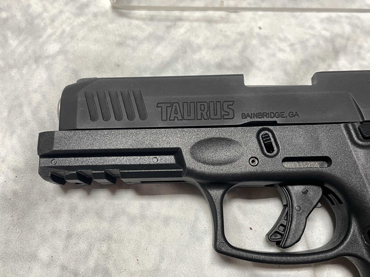 #5183-•-taurus-g3,-9mm-luger-semi-auto-pistol,-sn:-adc135786,-(neenah,-wi)-image-21