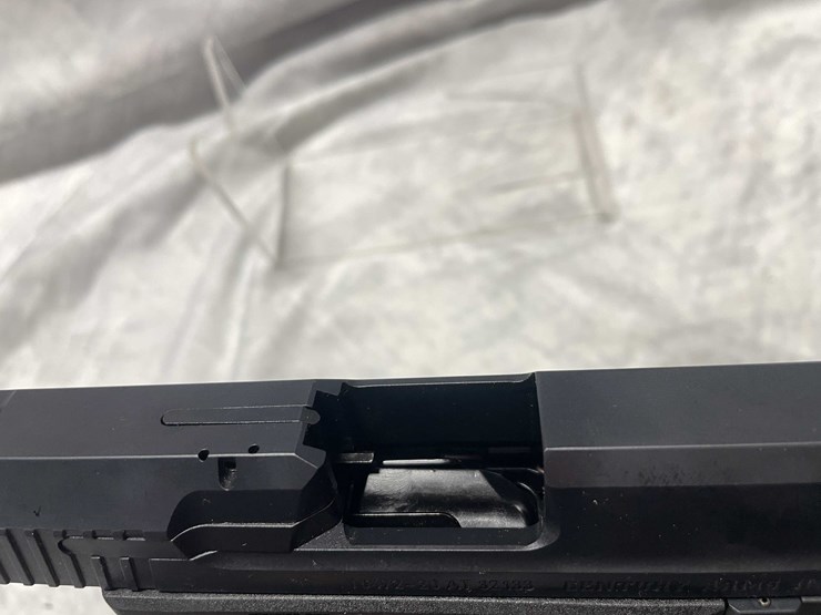 #5182-•-canik-one-series,-9mm-luger-semi-auto-pistol,-sn:-20at32133,-(neenah,-wi)-image-21