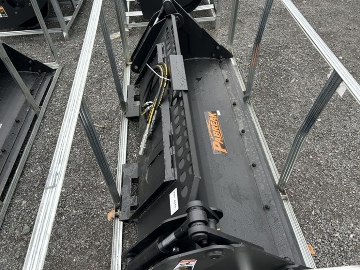 2025-pabreak-mpb232-72"-bucket-image-3