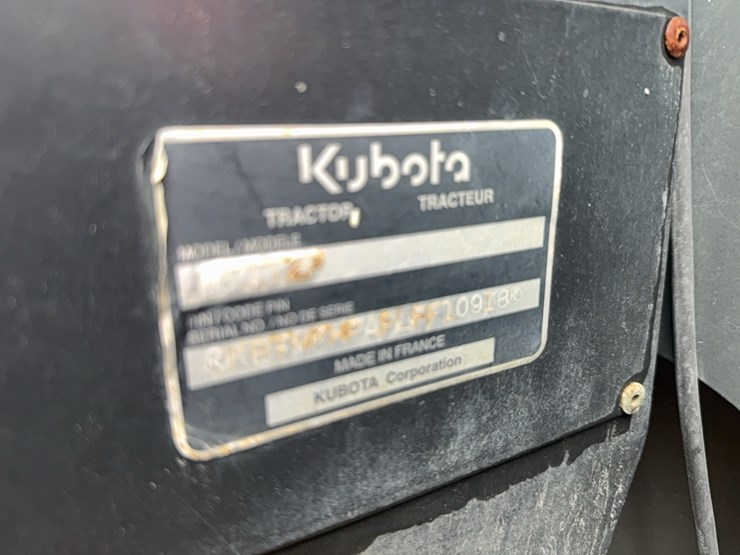kubota-m7-172-premium-image-56