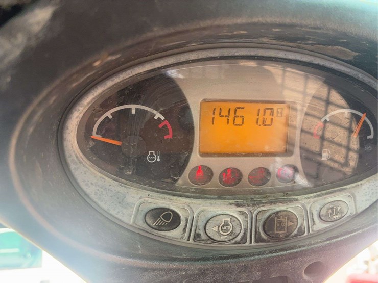 2019-bobcat-s570-image-19