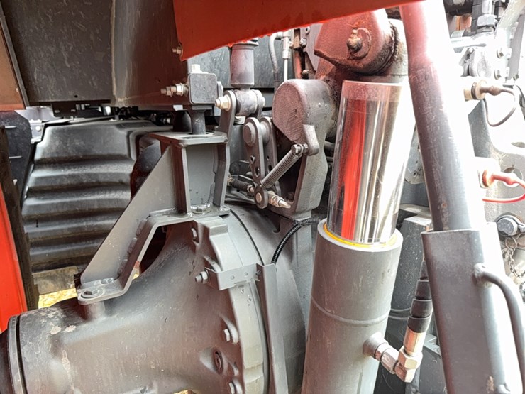 kubota-m7-172-premium-image-66