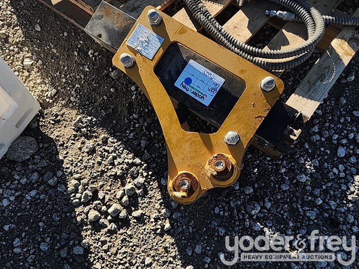 hydraulic-breaker-image-2