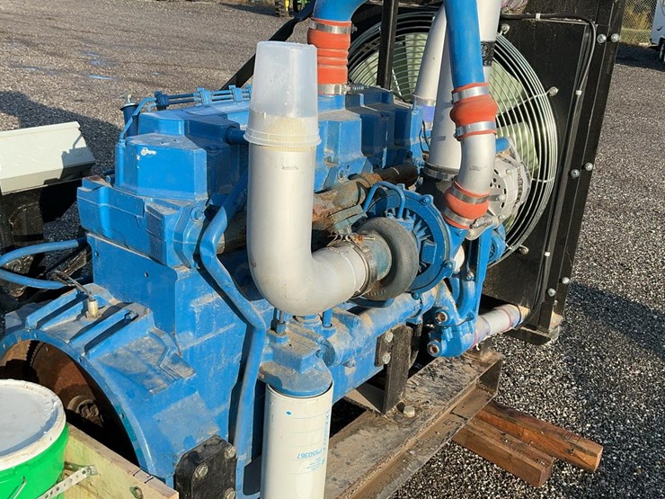 1996-international-dt466-image-16