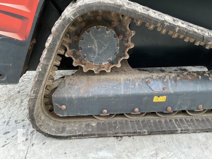 2020-kubota-svl95-2s-image-12