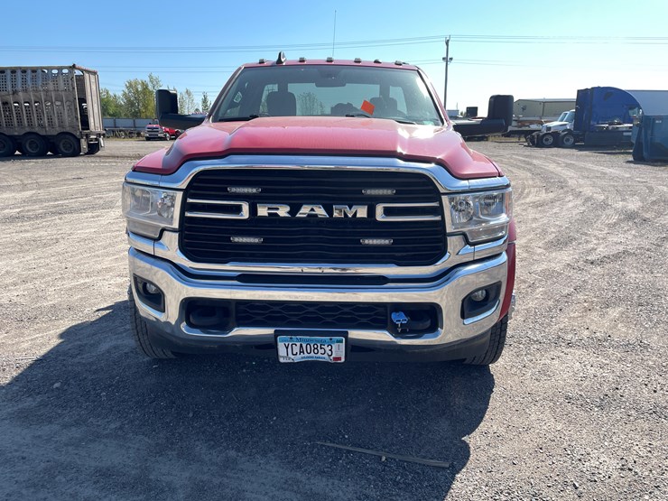 #3806-•-2021-dodge-ram-rollback-truck-(has-mn-title-in-delay,-may-take-6-8-weeks)-image-8