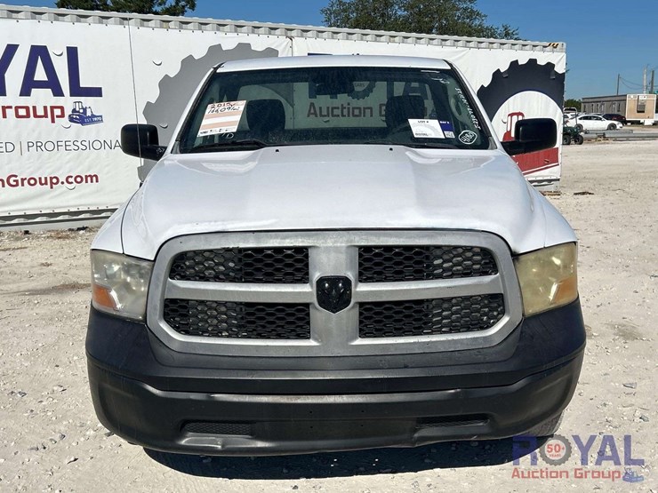 2015-dodge-ram-1500-image-26