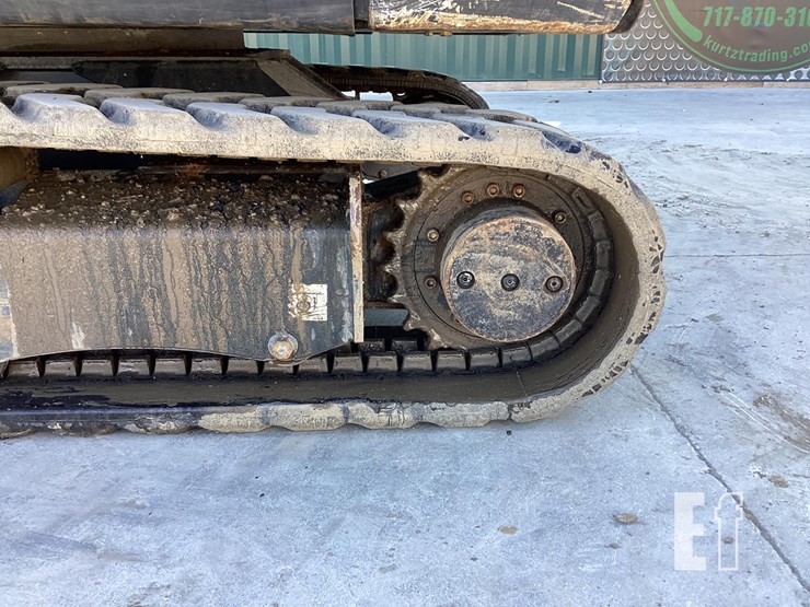 2021-bobcat-e32i-image-13