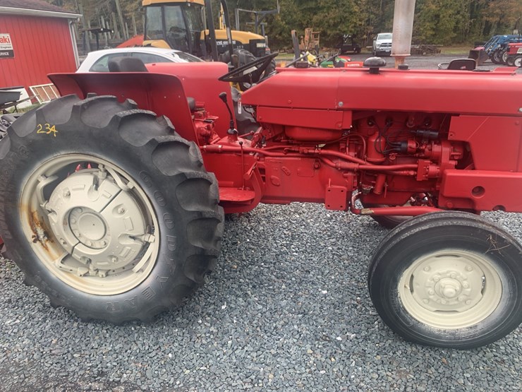 international-444-image-10