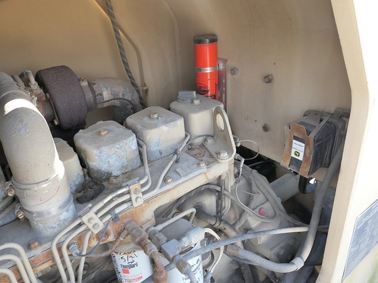 1990-sky-trak-6000m-image-17