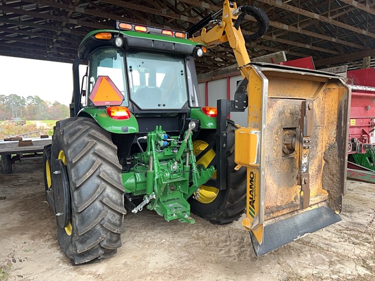 john-deere-6135e-image-16