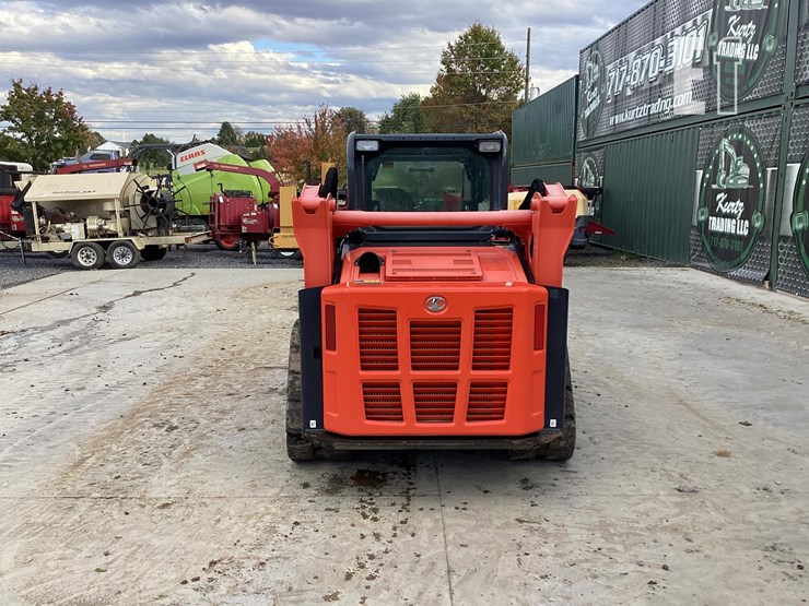 2020-kubota-svl65-2-image-3