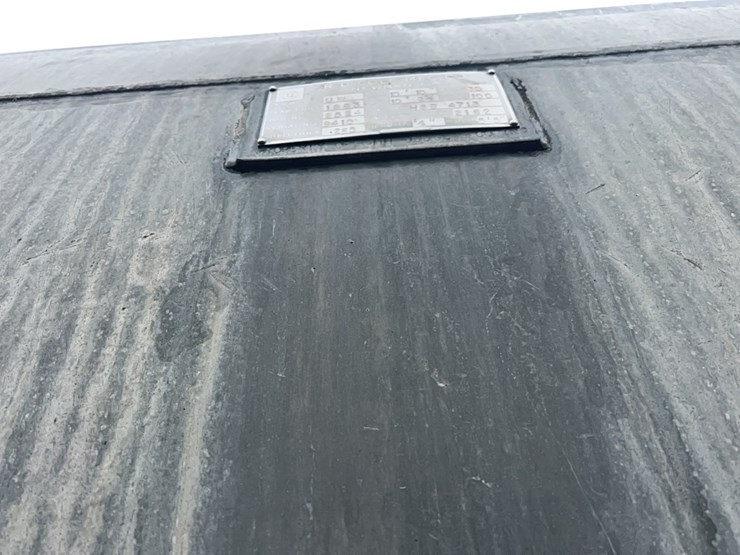 approximate-8000-gallon-nitrogen-tank-image-2