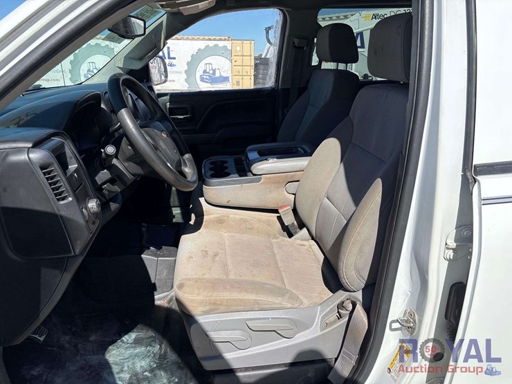 2015-chevrolet-silverado-1500-image-15