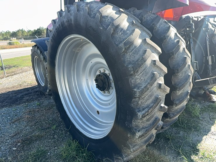 2017-case-ih-magnum-250-image-12