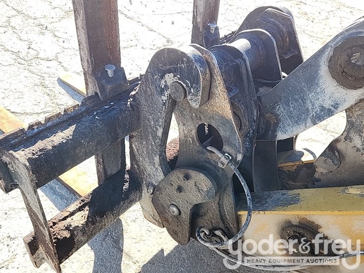 2009-caterpillar-930h-image-13