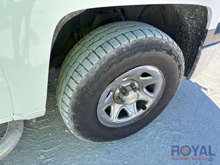 2015-chevrolet-silverado-1500-image-29