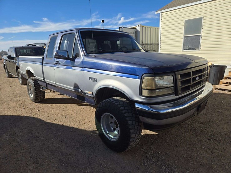 1994-ford-f150-xlt-image-2