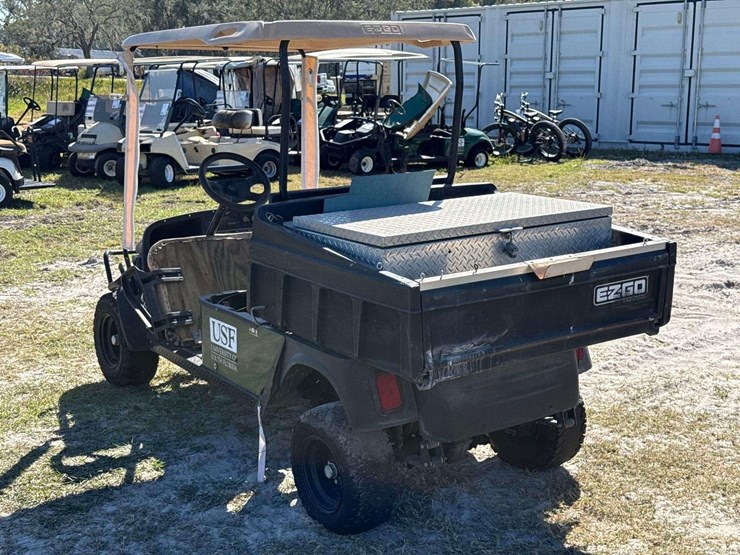 2006-e-z-go-st350-image-4