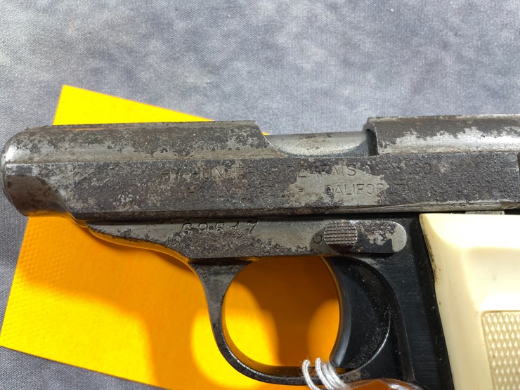 #6202-•-hy-hunter-firearms-panzer-.22-lr-semi-automatic-pistol-sn:-69617-(downing,-wi)-image-5