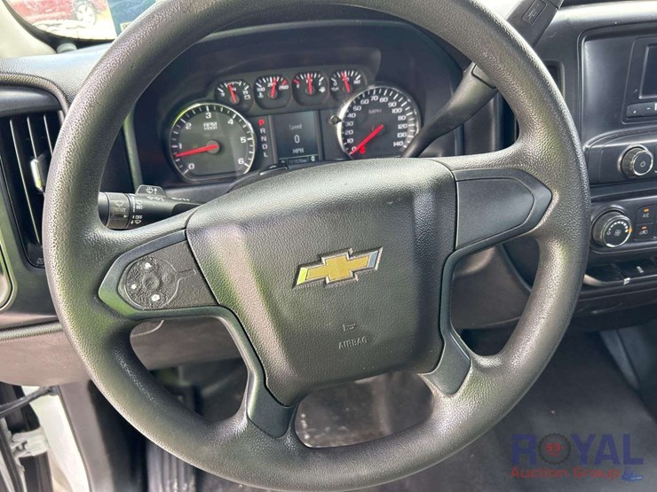 2017-chevrolet-silverado-1500-image-13