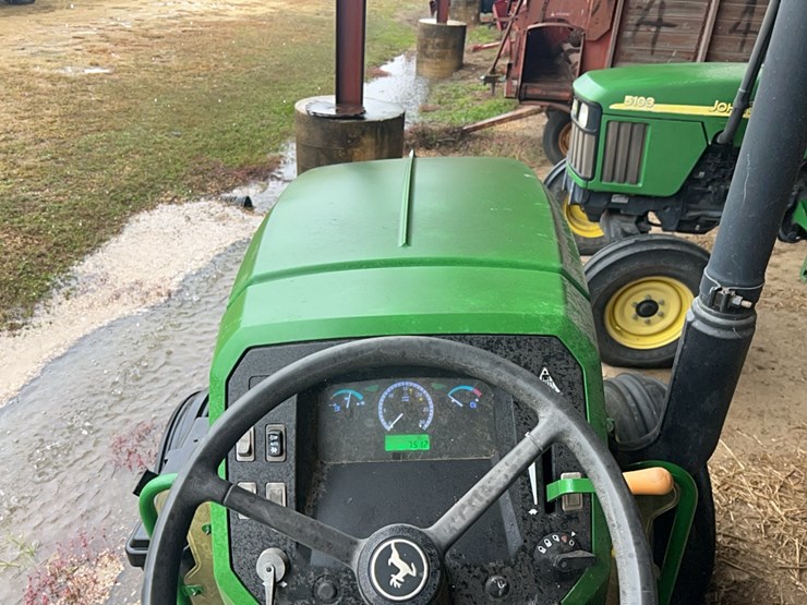 john-deere-5045e-image-11