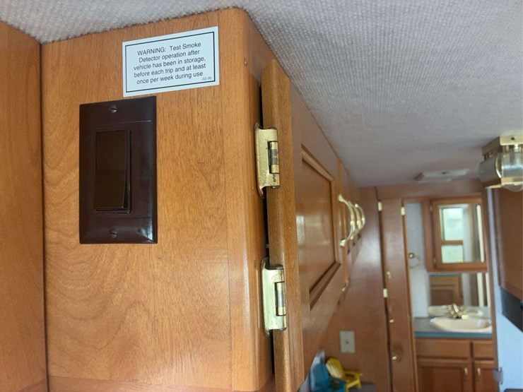 1997-chevrolet-p30-image-70