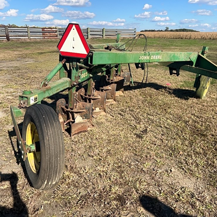 JOHN DEERE 965