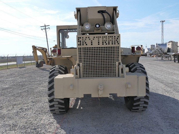 1990-sky-trak-6000m-image-3