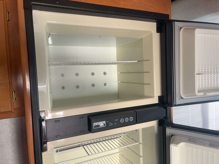 1997-chevrolet-p30-image-66