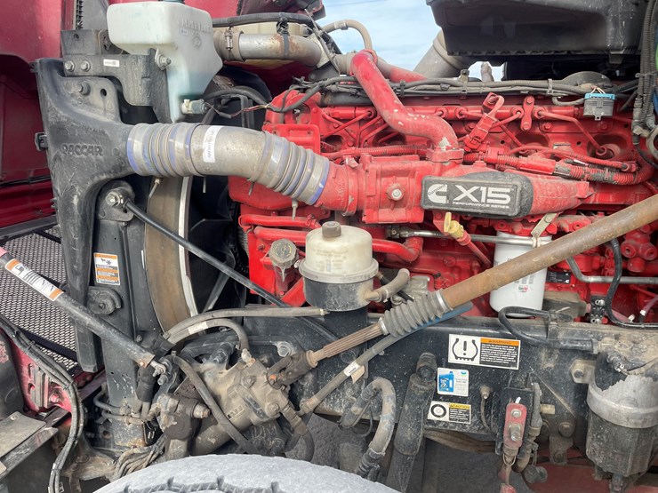 #3822-•-2019-peterbilt-heavy-rotator-truck-(has-mn-title-in-delay,-may-take-6-8-weeks)-image-72