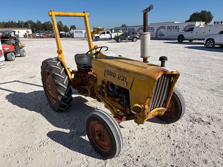 ford-tractor-image-2
