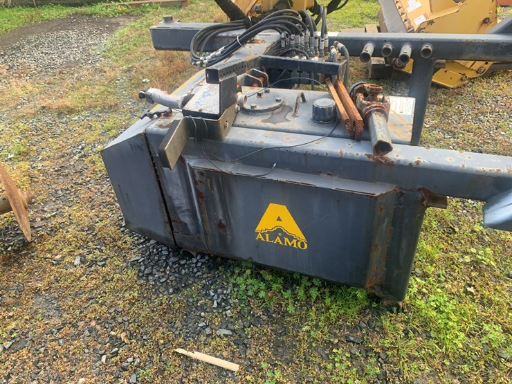 alamo-machete-image-4