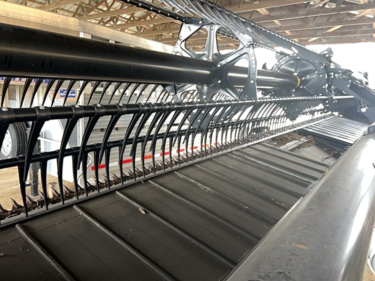 macdon-draper-head,-flex-135-image-18