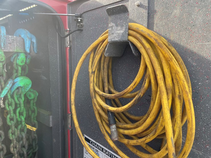 #3822-•-2019-peterbilt-heavy-rotator-truck-(has-mn-title-in-delay,-may-take-6-8-weeks)-image-87