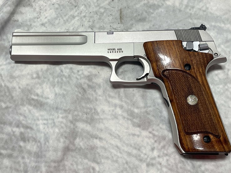 #5190-•-smith-&-wesson-model-622,-22-cal-semi-auto-pistol,-sn:-uac-4299,-(neenah,-wi)-image-8