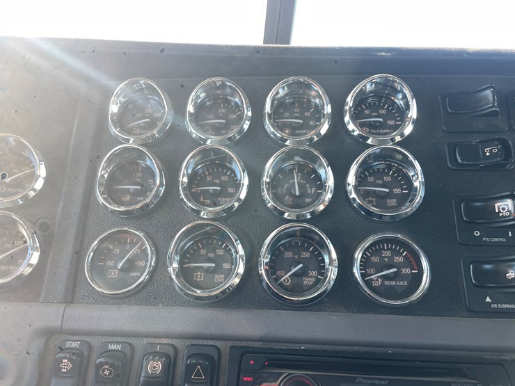 2020-haul-in-image-85