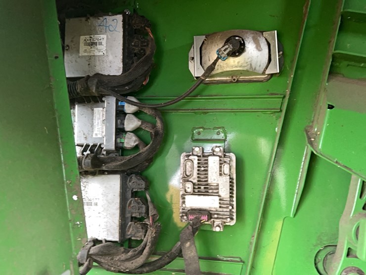 john-deere-s780-image-12