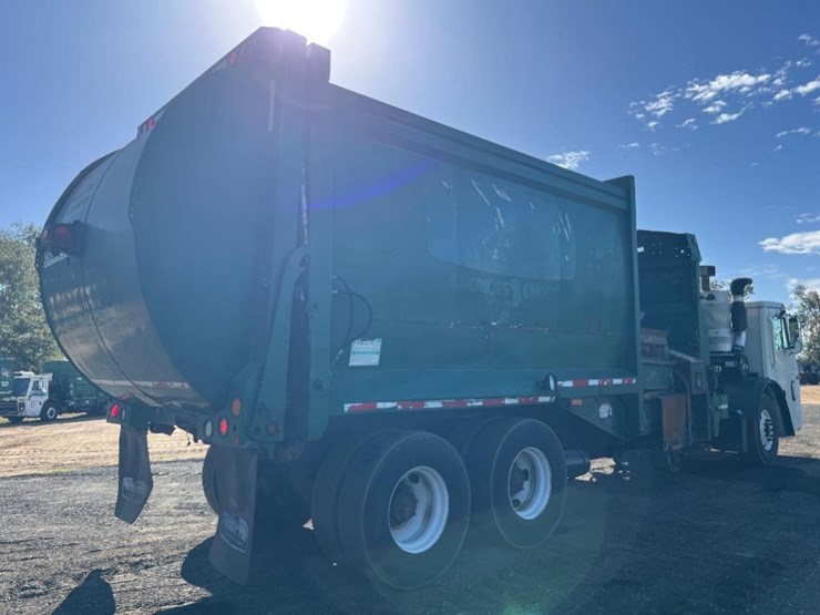 2014-mack-leu613-image-4